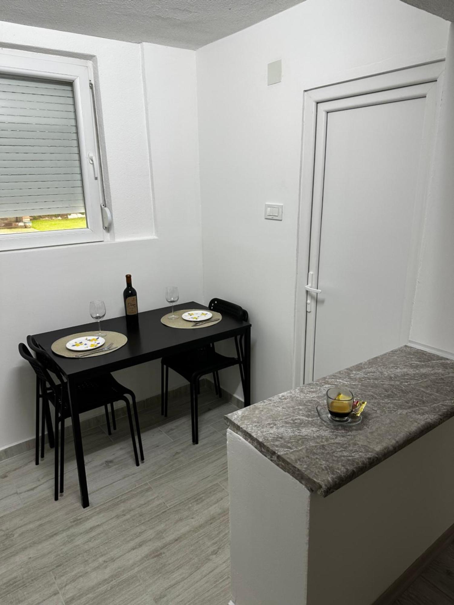 Sunset Terrace Apartment Ilinden Bagian luar foto